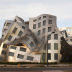 SNAKEPIPE SHOWROOM 物件17 独創的な病院編